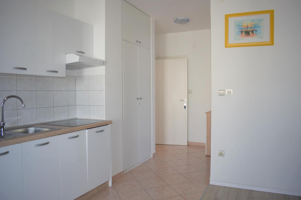 Apartments Janja Murter Exterior foto