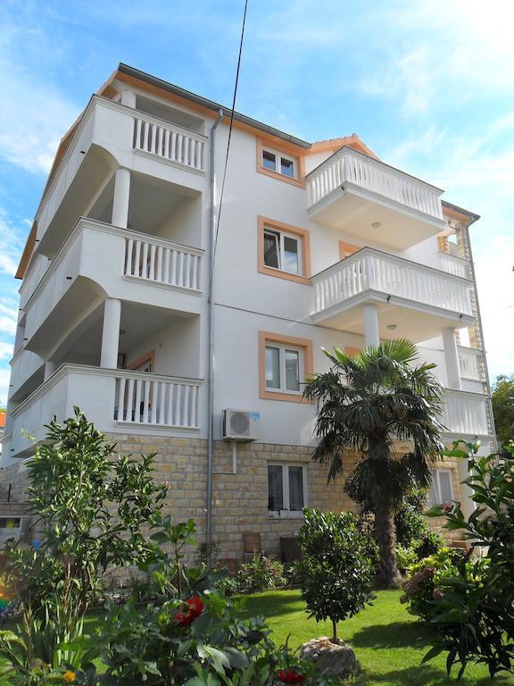 Apartments Janja Murter Exterior foto